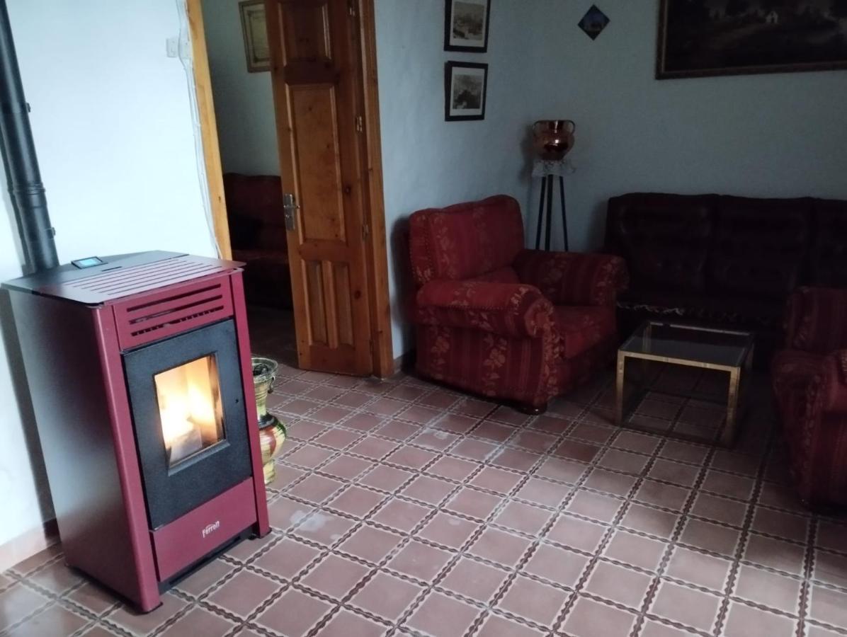 הוילה Canete la Real Casa Bejar, Tranquila Casa Con Chimenea, Patios, Junto A La Piscina מראה חיצוני תמונה